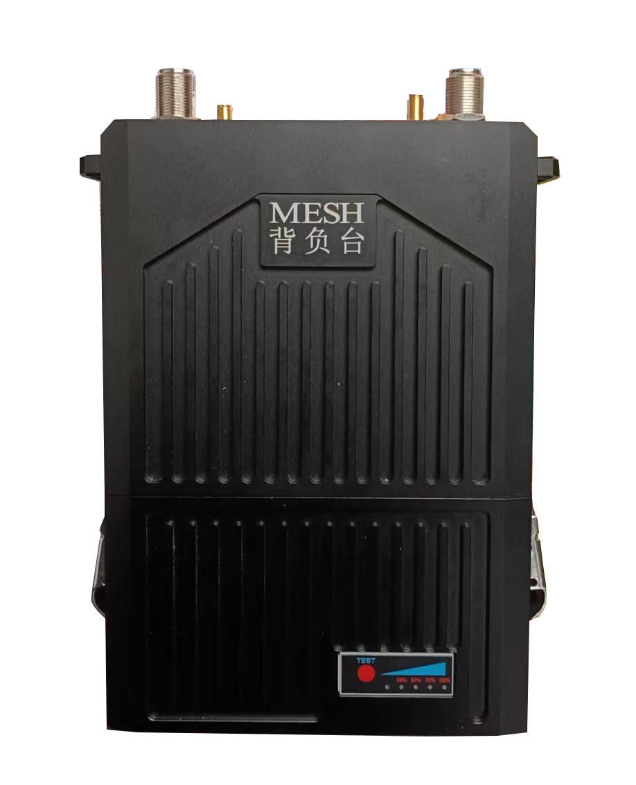 ANYMESH提供中距離便攜背負式自組網電臺基站，應急通信、野外救援背負電臺或固定投放